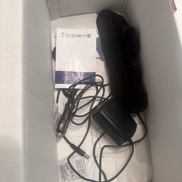 Shiatsu Neck and Back Massager - White and Blue - Picture 5 of 5